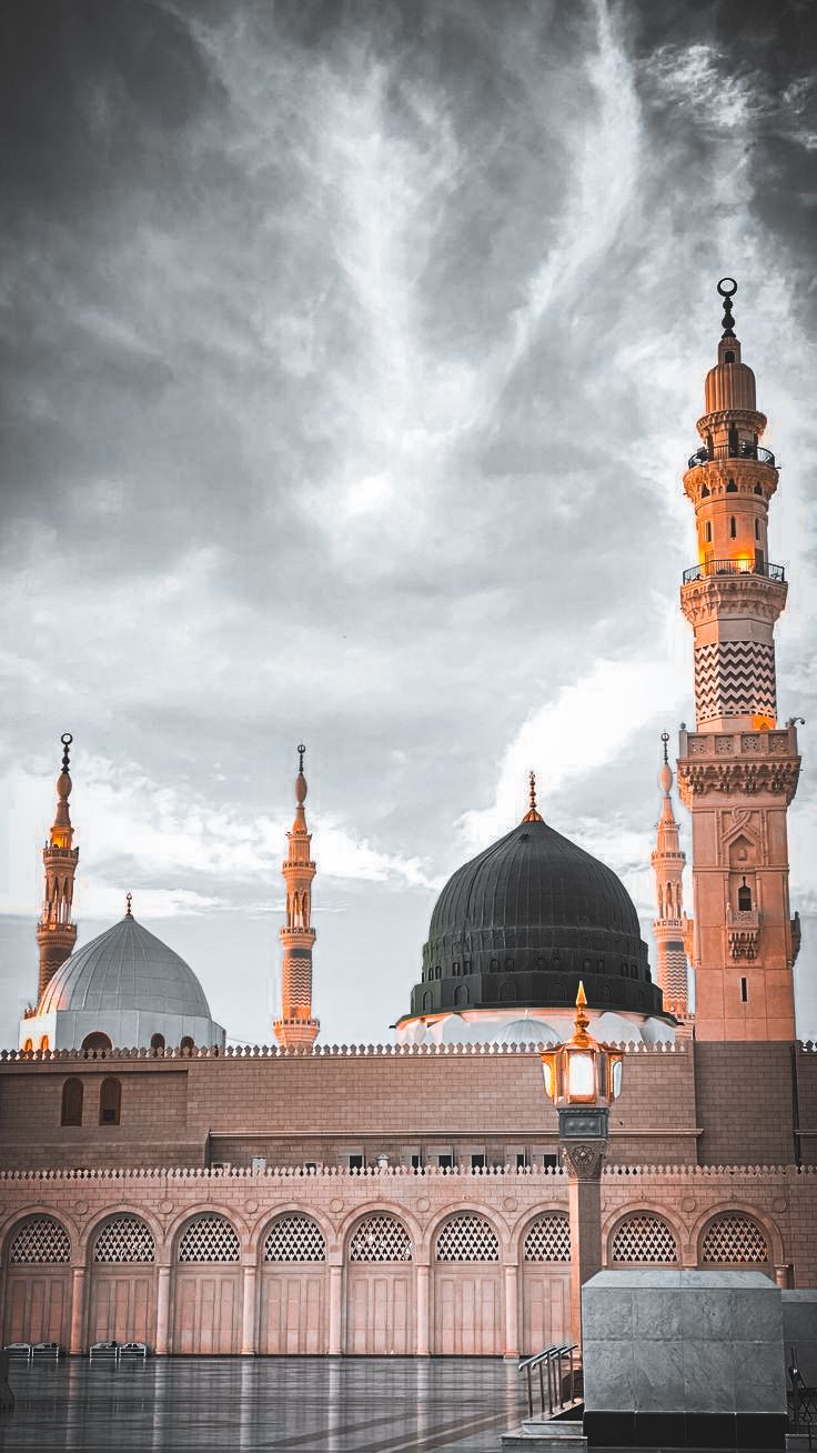 نازیہ