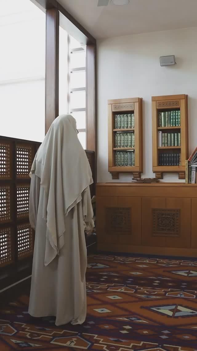 زویا