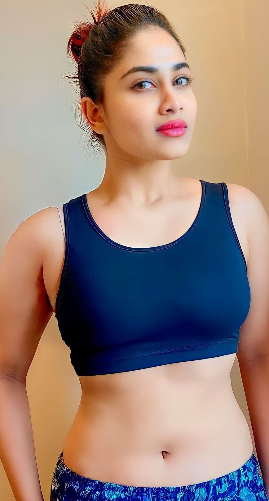 Navel Girl