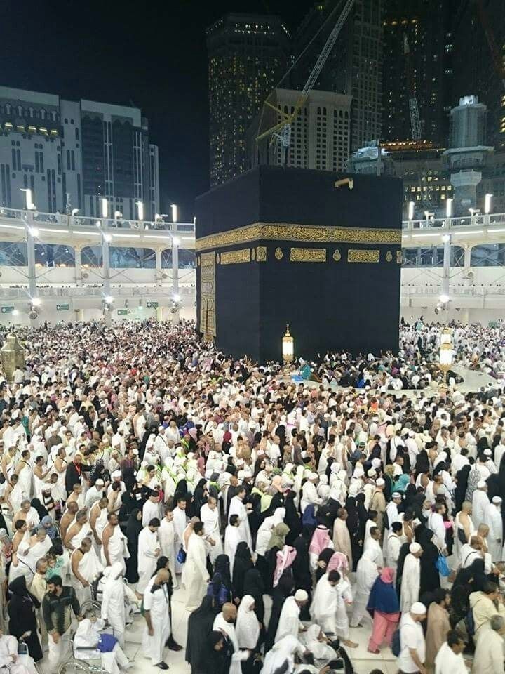 महनूर