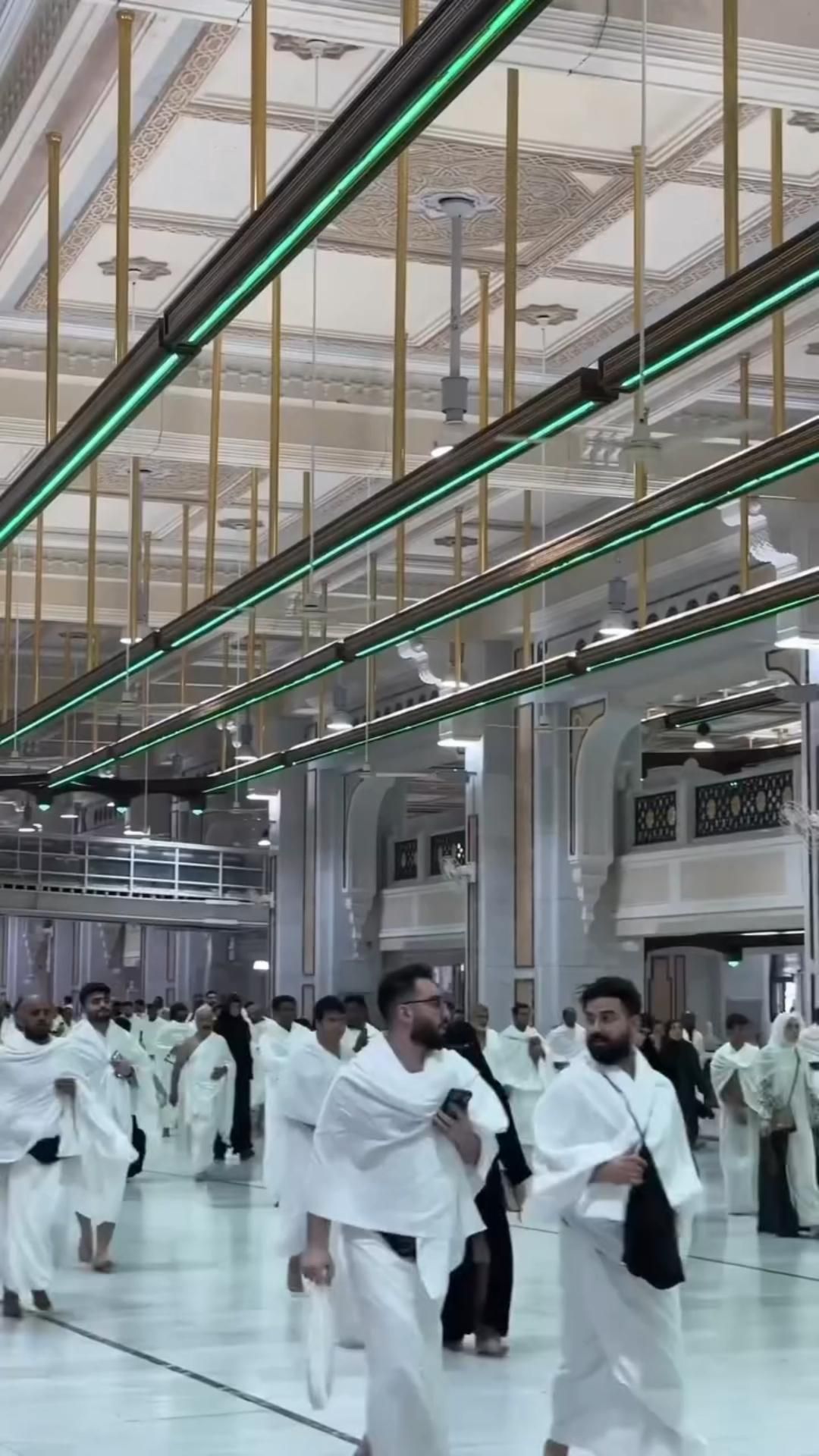 عارف