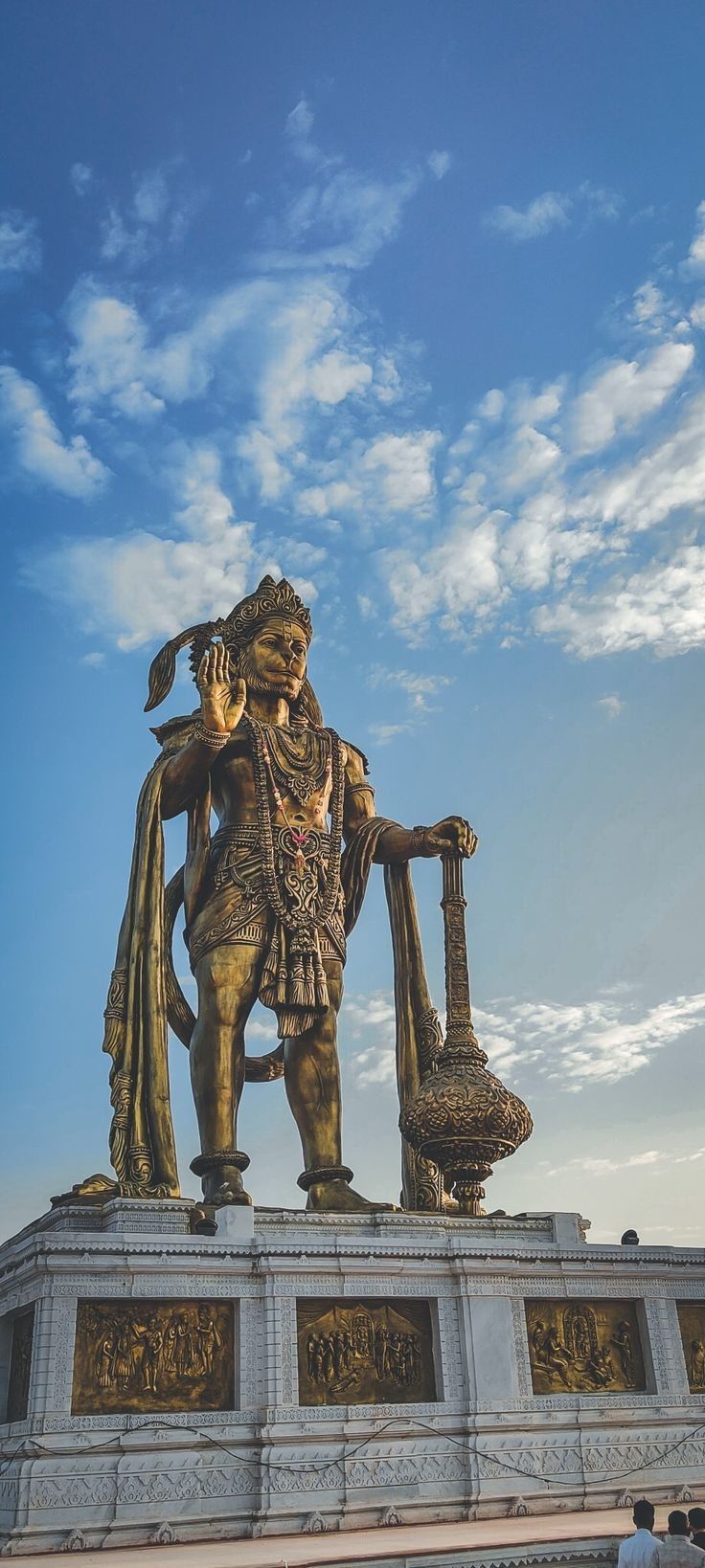 अचिन्त्यानिक्रमपराक्रम